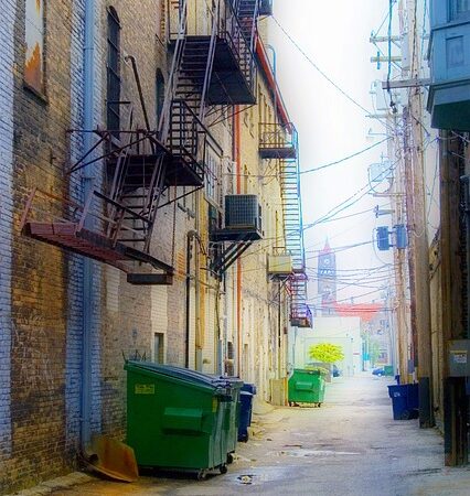dumpster-640x480-82439046.jpeg