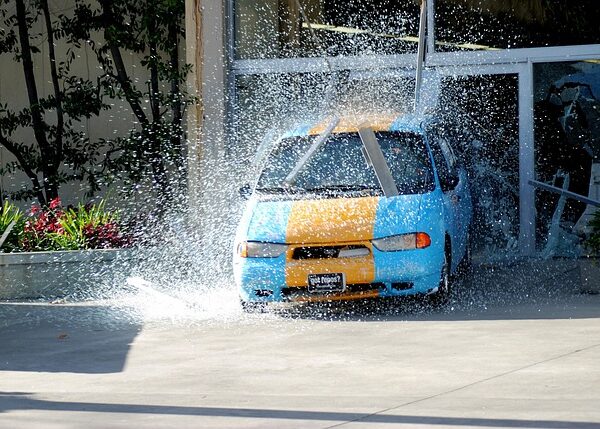 water-damage-640x480-48296855.jpeg