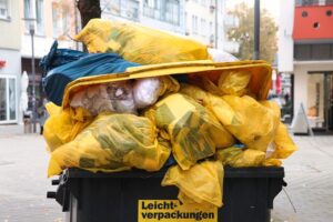 dumpster-640x480-51214744.jpeg