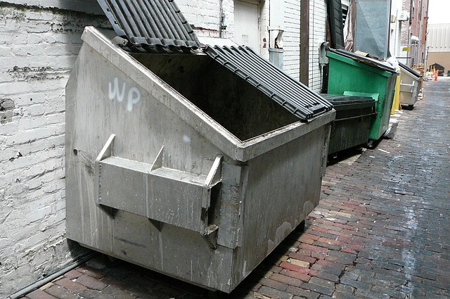 dumpster-640x480-83934673.jpeg