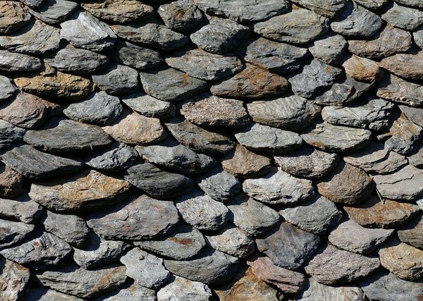 roofing-inspection-640x480-89440758.jpeg