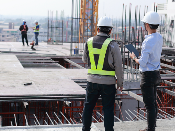 roofing-inspection-640x480-92748240.png