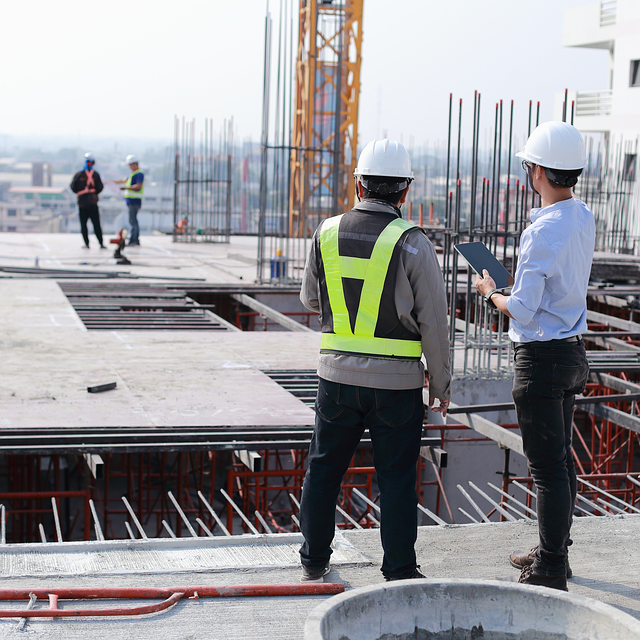 roofing-inspection-640x480-92748240.png