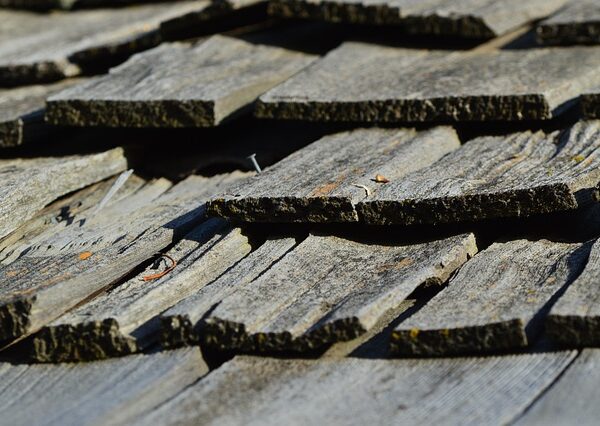 roofing-inspection-640x480-22558140.jpeg